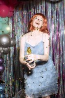 Konfettikanone Champagnerflasche gold